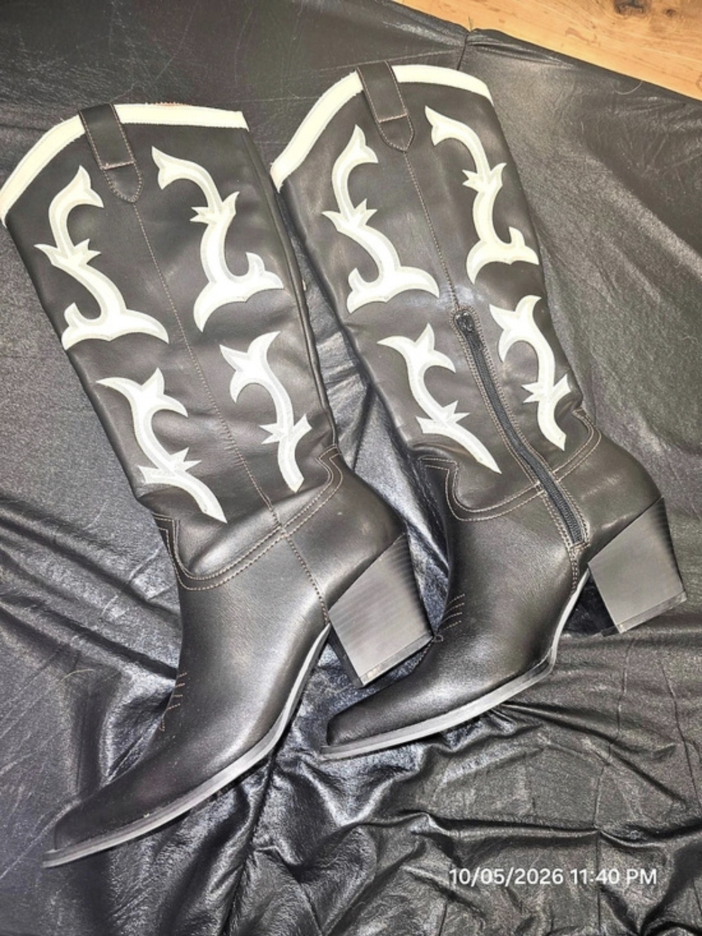 Oasis Society Western Cowboy Boots Women’s 8 Black Cream Knee High Pointed Toe